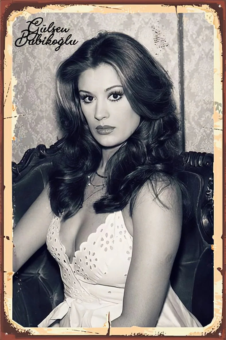 Gülşen Bubikoğlu Retro Poster No:171