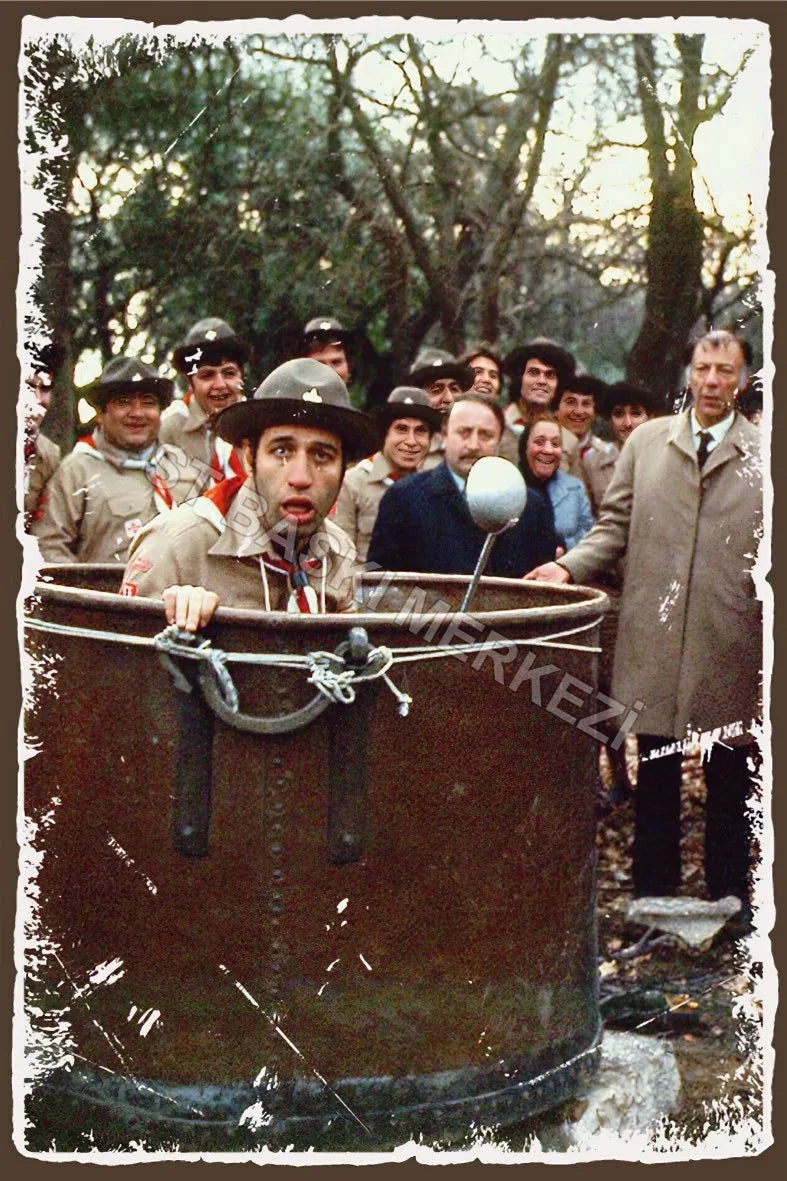 Hababam Sınıfı Retro Ahşap Poster No:463